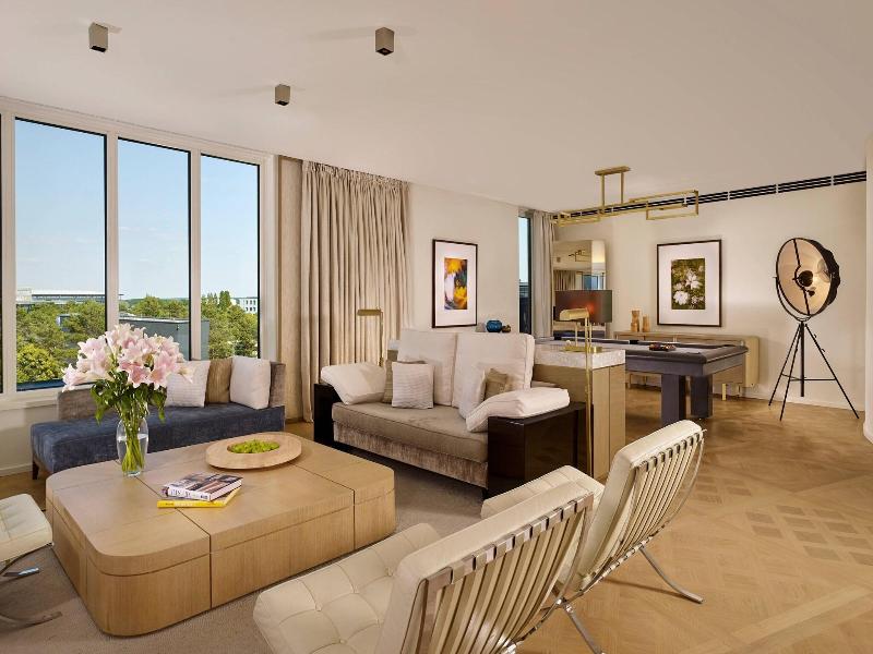 The Ritz-Carlton Wolfsburg - Oda
