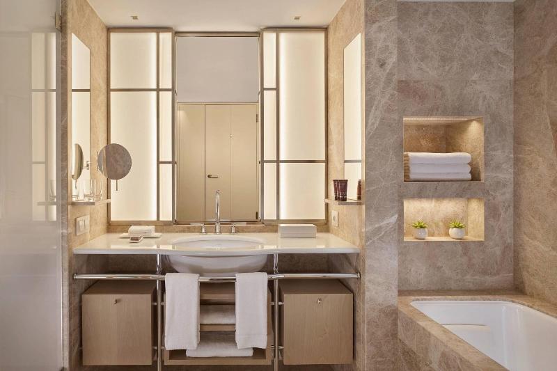 The Ritz-Carlton Wolfsburg - Oda