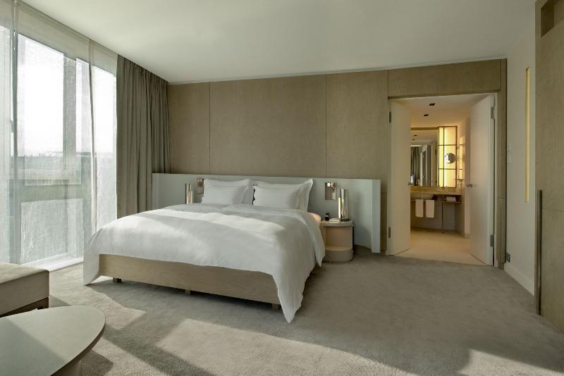 The Ritz-Carlton Wolfsburg - Oda