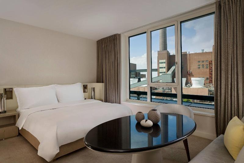 The Ritz-Carlton Wolfsburg - Oda