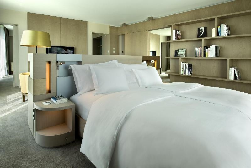 The Ritz-Carlton Wolfsburg - Oda