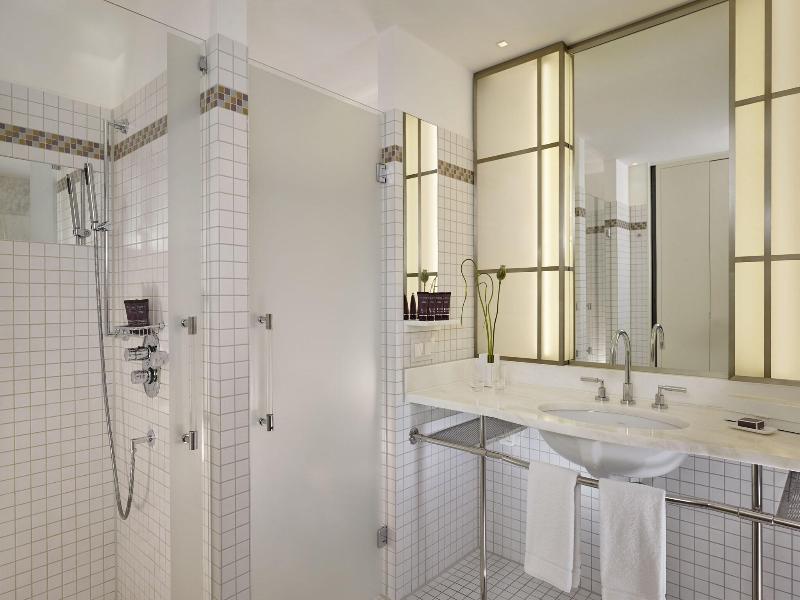 The Ritz-Carlton Wolfsburg - Oda