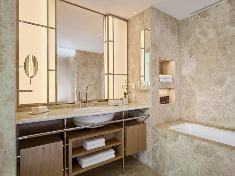 The Ritz-Carlton Wolfsburg - Oda