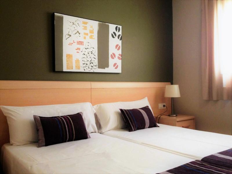 Plaza Picasso Apartamentos - Oda