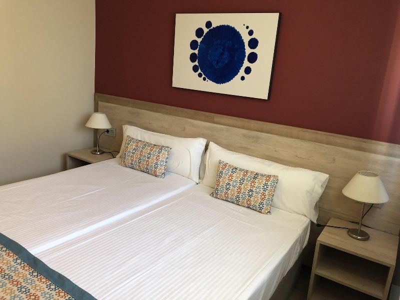 Plaza Picasso Apartamentos - Oda