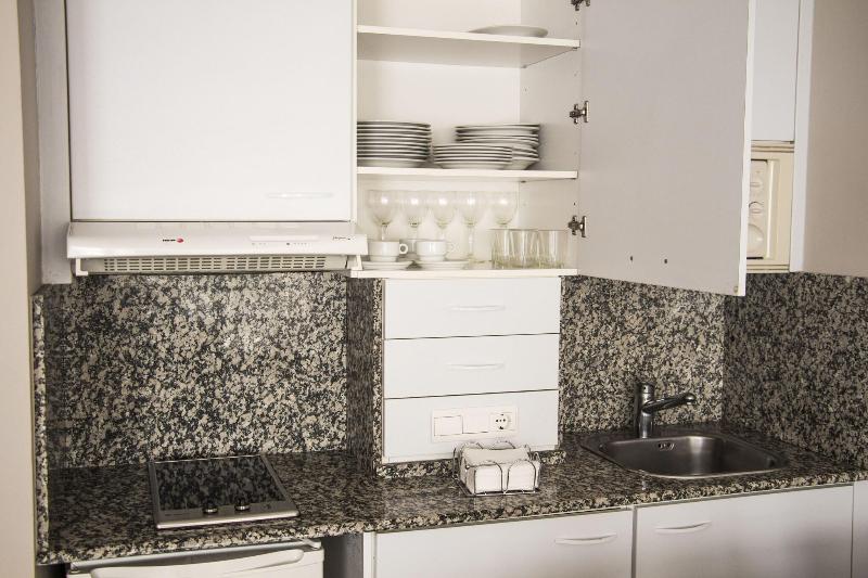 Plaza Picasso Apartamentos - Oda