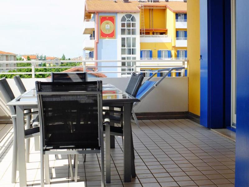 Villaggio Hemingway - Genel