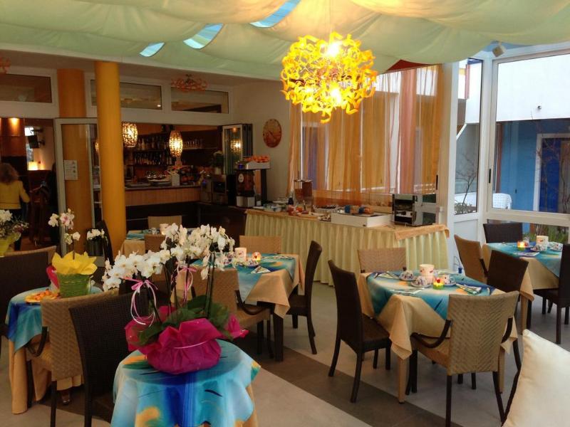 Villaggio Hemingway - Genel