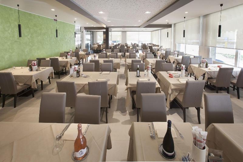 Derby - Restoran