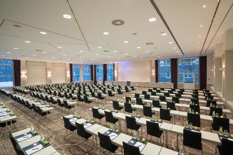 Crowne Plaza Berlin City Centre Ku'damm - Toplantı
