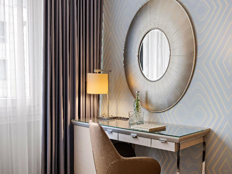 Crowne Plaza Berlin City Centre Ku'damm - Oda