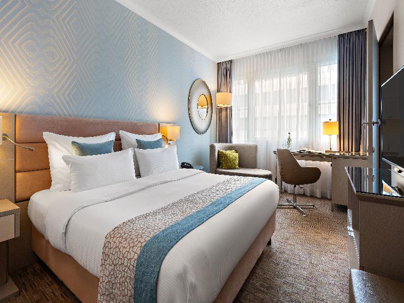 Crowne Plaza Berlin City Centre Ku'damm - Oda