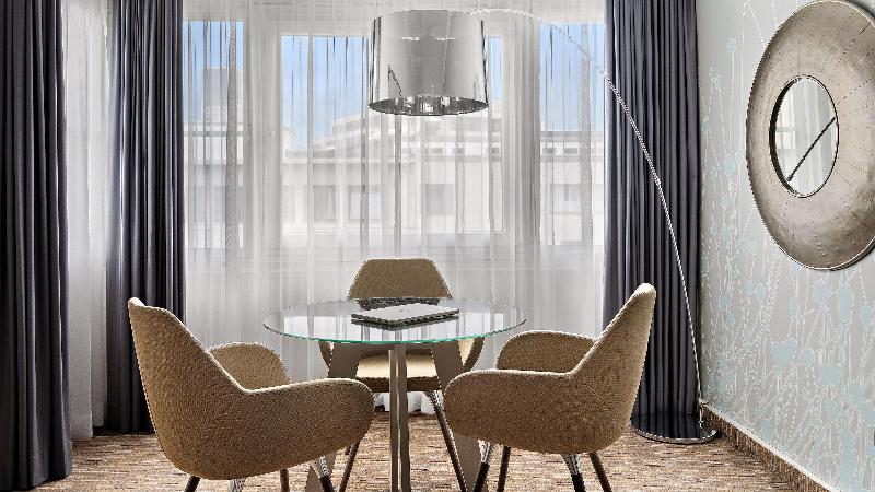 Crowne Plaza Berlin City Centre Ku'damm - Oda