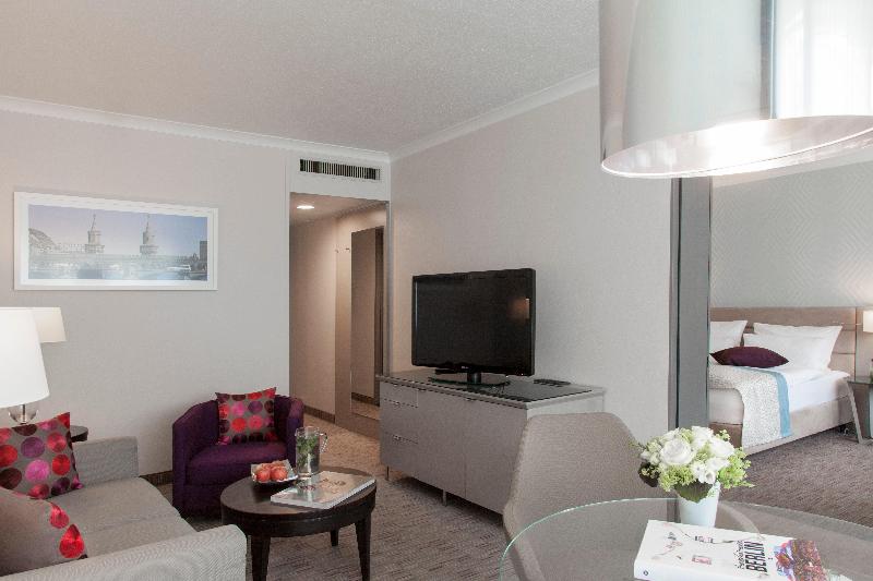 Crowne Plaza Berlin City Centre Ku'damm - Oda