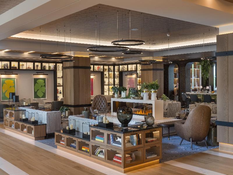 DoubleTree by Hilton Berlin Ku'damm - Lobi