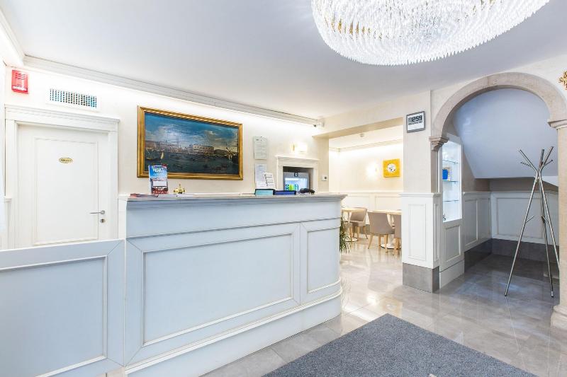 Hotel Guerrini Venezia - Lobi