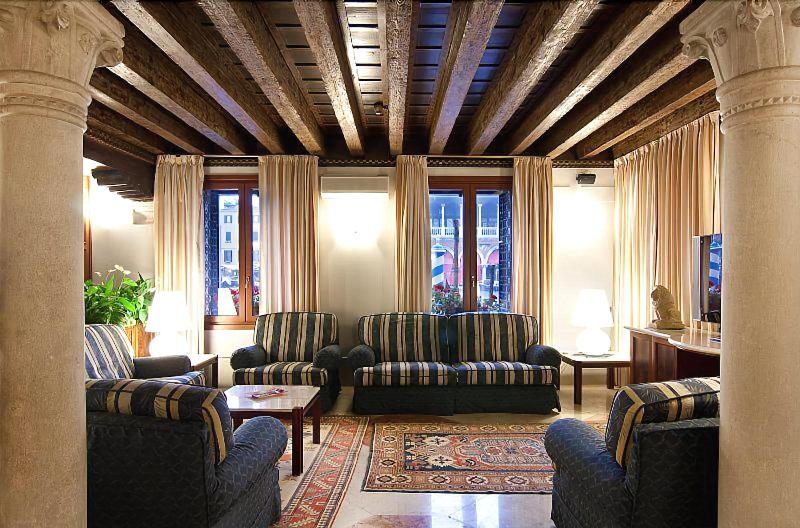 Foscari Palace - Lobi