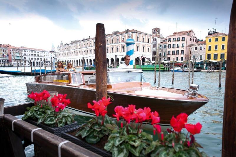 Foscari Palace - Genel
