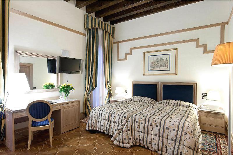 Foscari Palace - Oda
