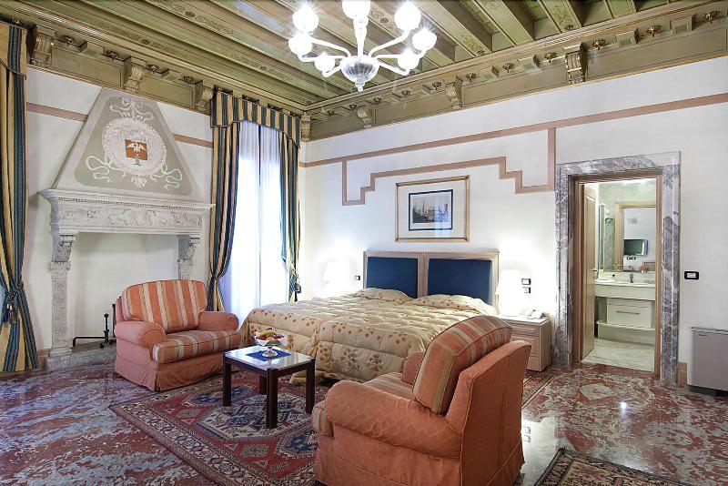 Foscari Palace - Oda