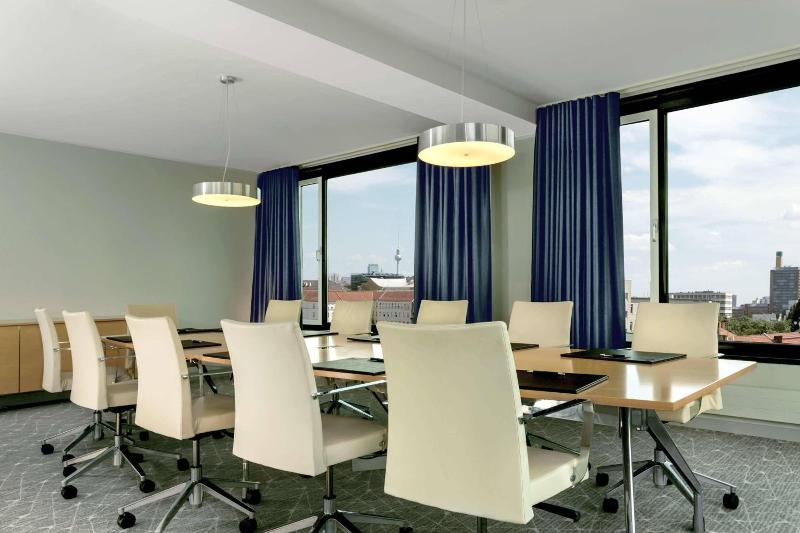 Sheraton Berlin Grand Hotel Esplanade - Genel