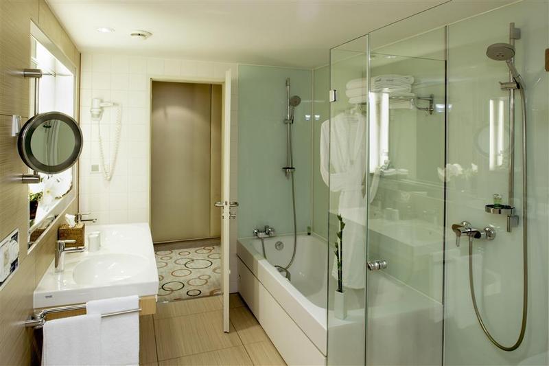 Sheraton Berlin Grand Hotel Esplanade - Genel