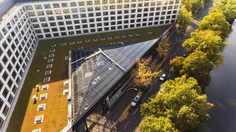 Sheraton Berlin Grand Hotel Esplanade - Genel