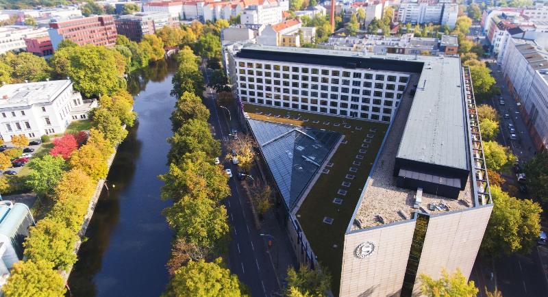Sheraton Berlin Grand Hotel Esplanade - Genel