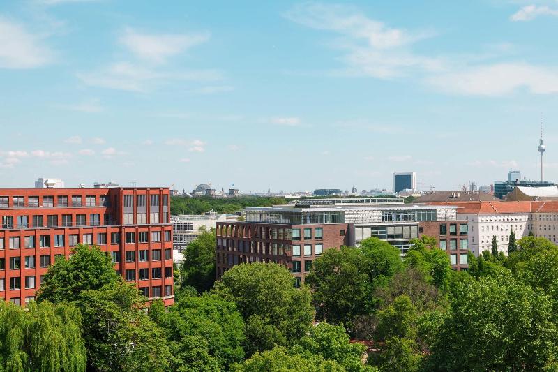 Sheraton Berlin Grand Hotel Esplanade - Genel