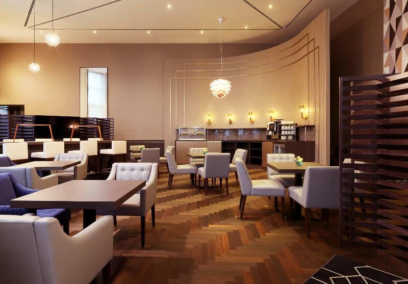 Sheraton Berlin Grand Hotel Esplanade - Oda