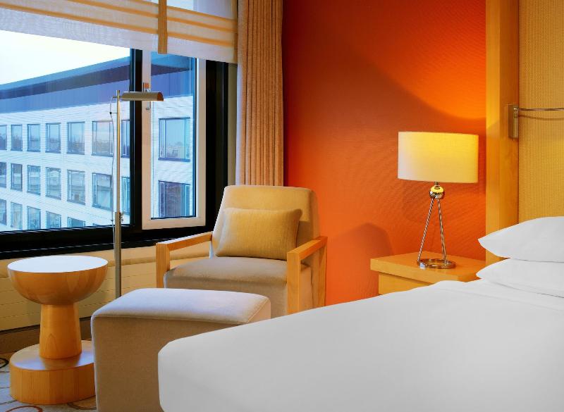 Sheraton Berlin Grand Hotel Esplanade - Oda