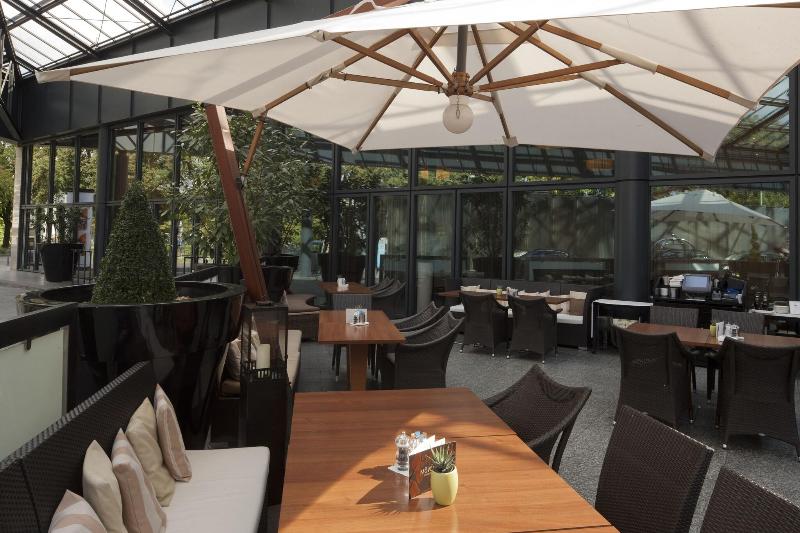 Sheraton Berlin Grand Hotel Esplanade - Teras