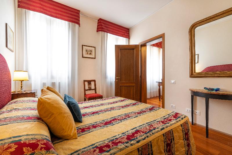 Palazzo Schiavoni Residenza d'Epoca - Oda