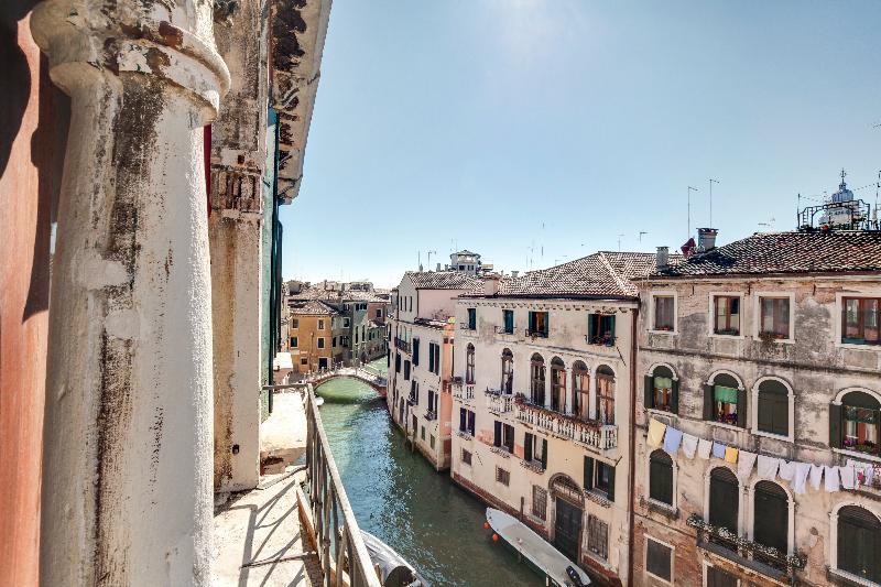 Palazzo Schiavoni Residenza d'Epoca - Oda