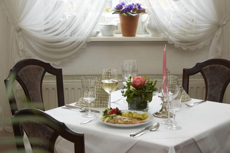 Flair Hotel Deutsches Haus - Restoran