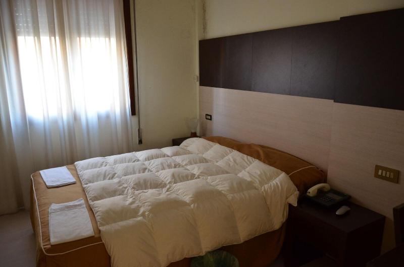 Colombo Hotel & Hostel For Backpackers - Oda