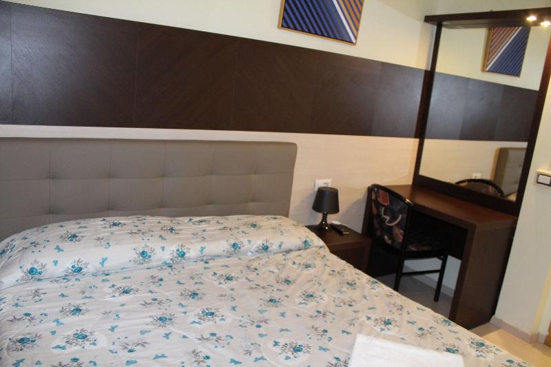 Colombo Hotel & Hostel For Backpackers - Oda