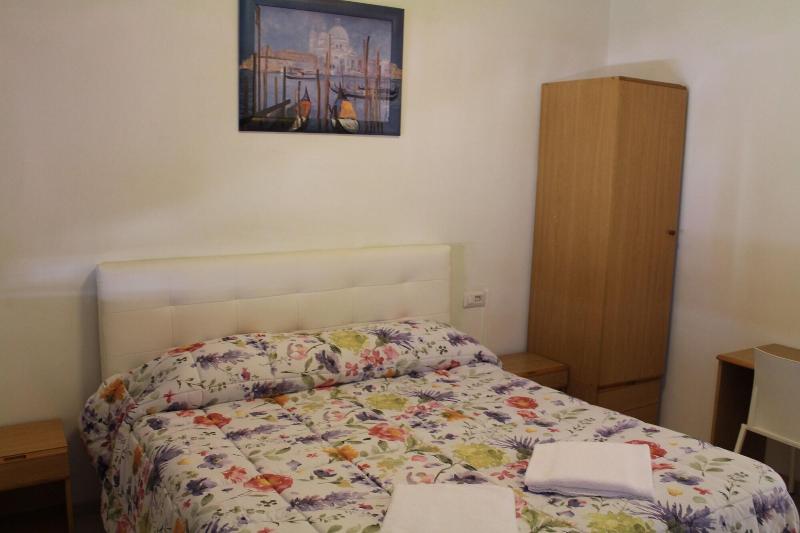 Colombo Hotel & Hostel For Backpackers - Oda