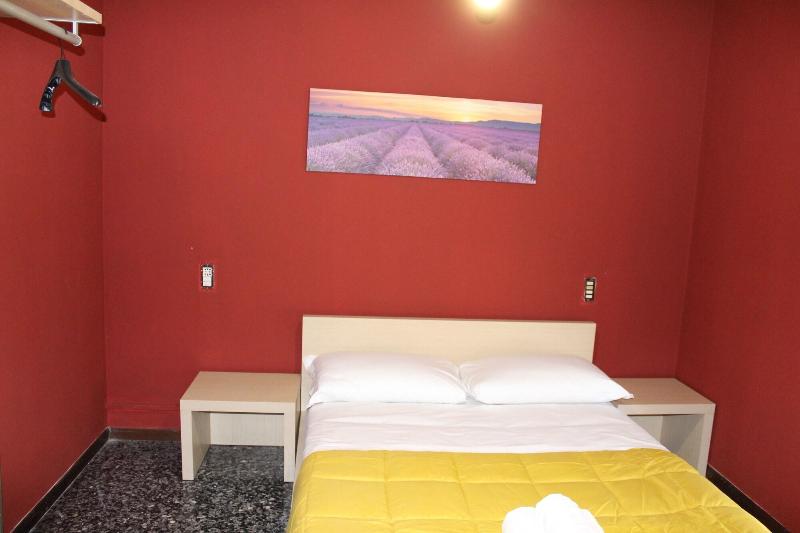 Colombo Hotel & Hostel For Backpackers - Oda
