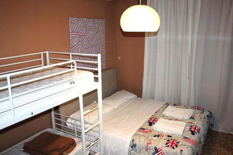 Colombo Hotel & Hostel For Backpackers - Oda