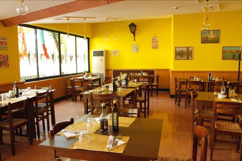 Colombo Hotel & Hostel For Backpackers - Restoran