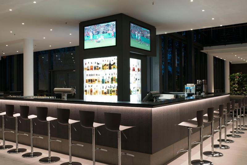 Estrel Hotel Berlin - Bar