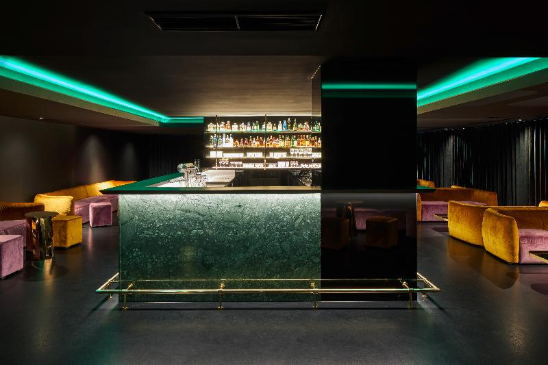 Estrel Hotel Berlin - Bar