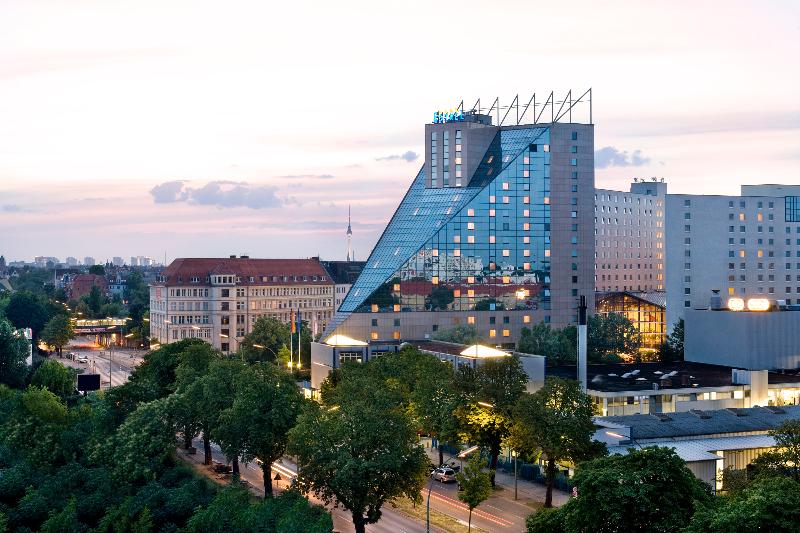 Estrel Hotel Berlin - Genel