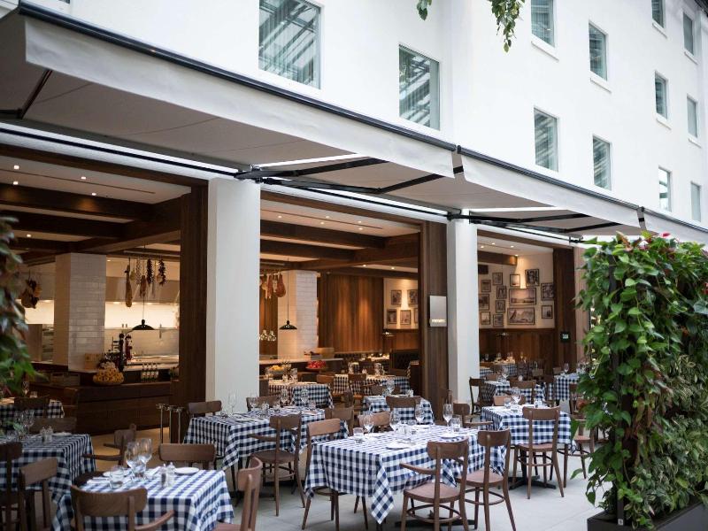 Estrel Hotel Berlin - Genel