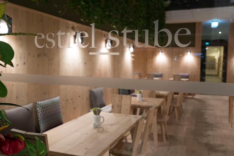 Estrel Hotel Berlin - Restoran