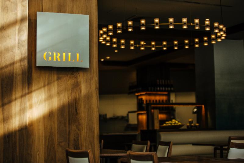 Estrel Hotel Berlin - Restoran