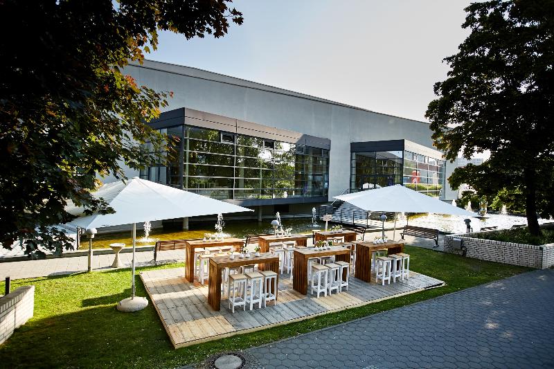 Estrel Hotel Berlin - Teras