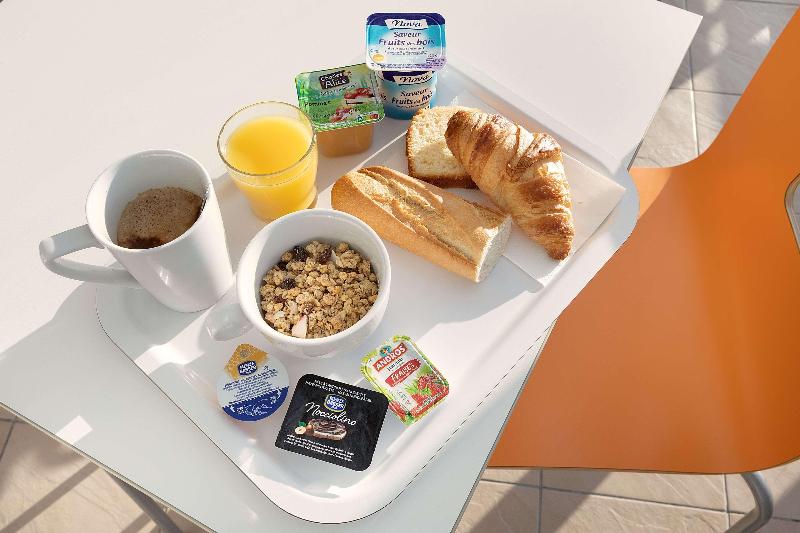 Premiere Classe Maubeuge - Restoran