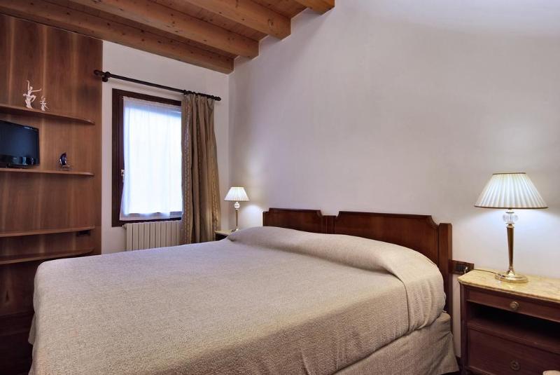 500 Bed & Breakfast - Genel